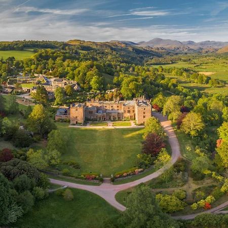 Muncaster Castle Coachman'S Quarters Bed & Breakfast Ravenglass Ngoại thất bức ảnh