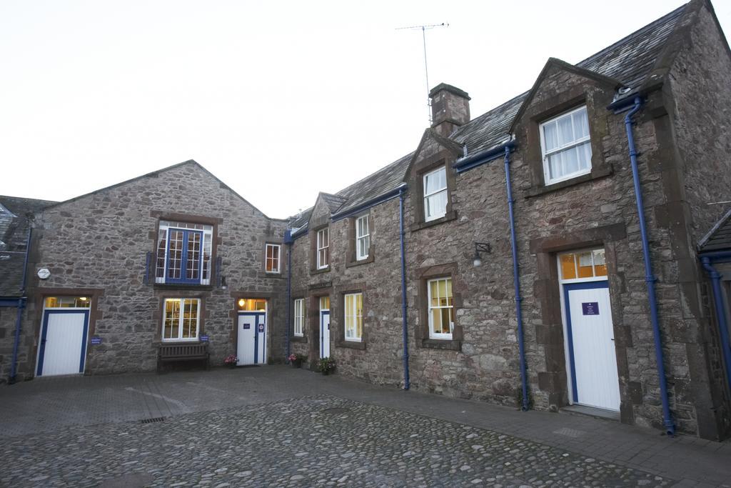Muncaster Castle Coachman'S Quarters Bed & Breakfast Ravenglass Ngoại thất bức ảnh
